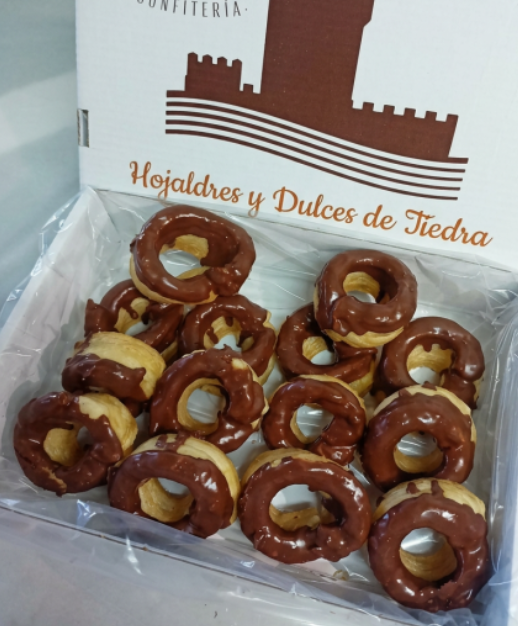 REINOSAS DE HOJALDRE. CACAO - Imagen 2